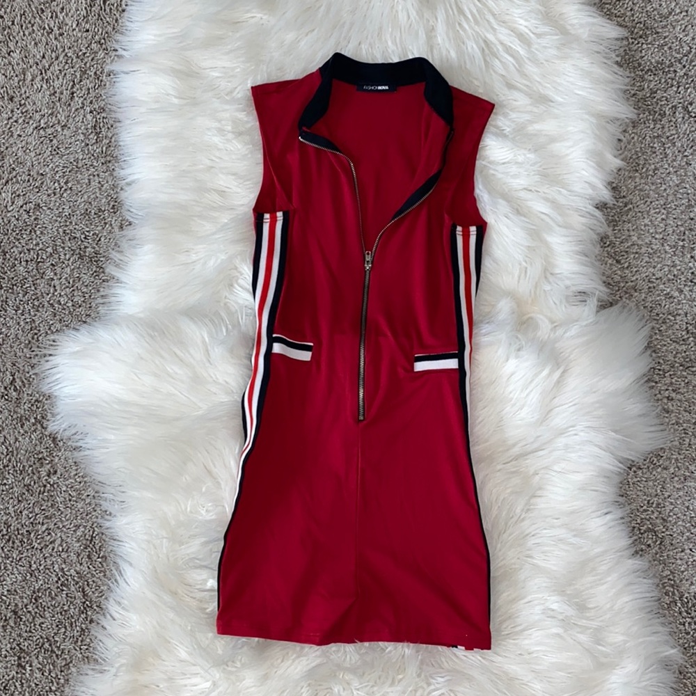 Zipper front